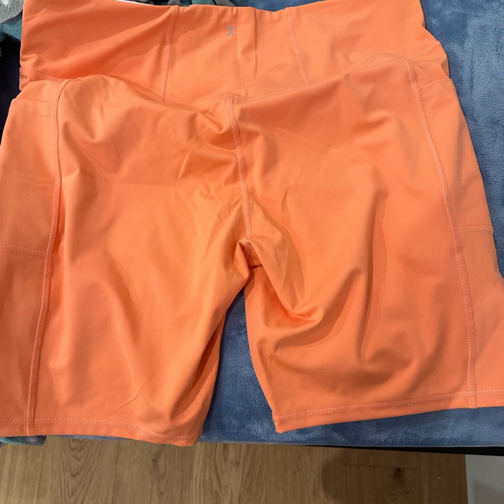 Xersion Women's Orange Shorts - Picture 5 of 8
